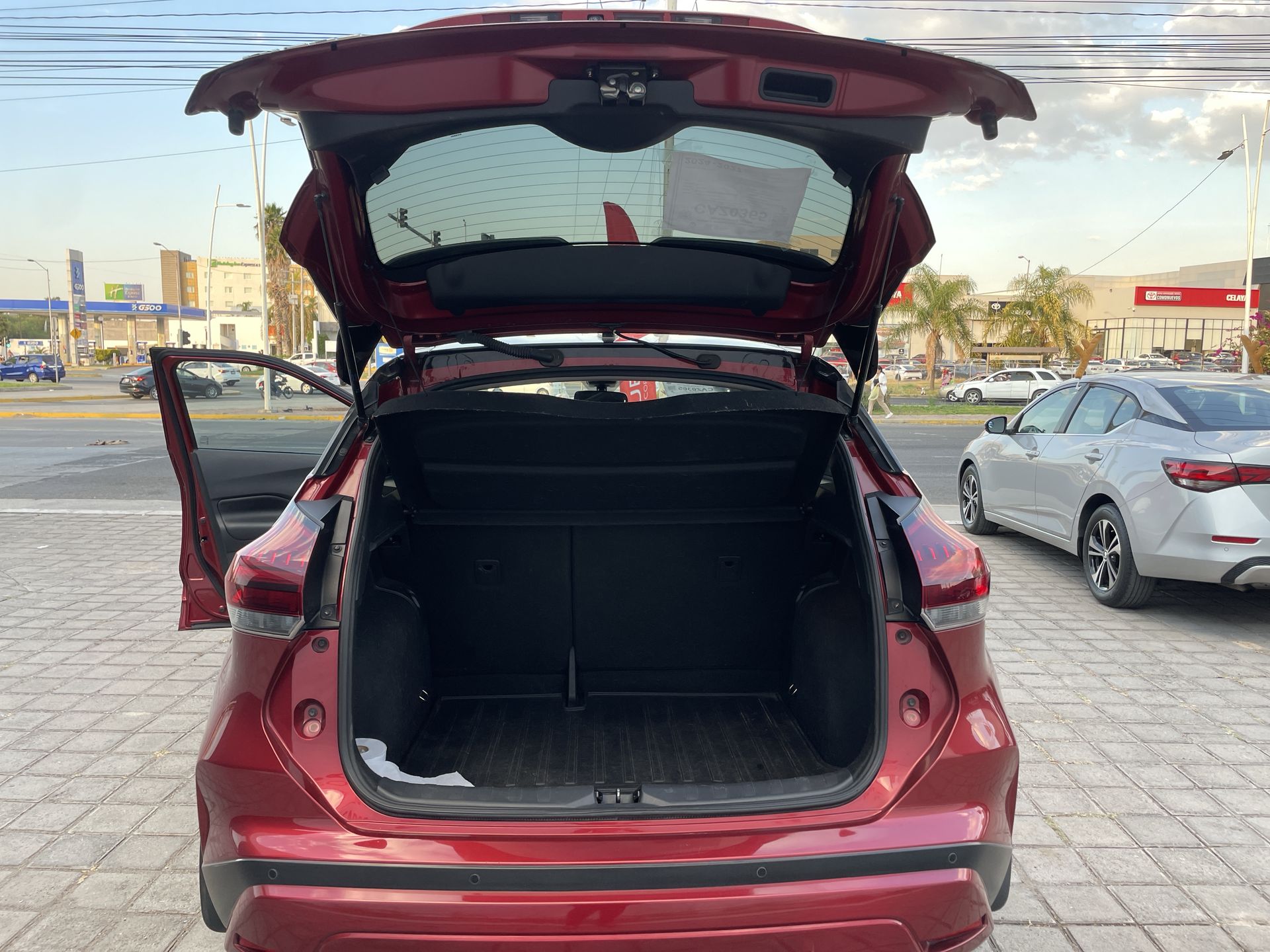 2023 Nissan USADOS Kicks E-Power Platinum